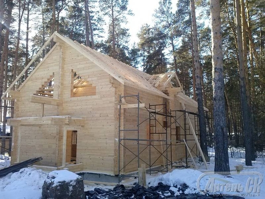 Преимущества строительства дома из клееного бруса