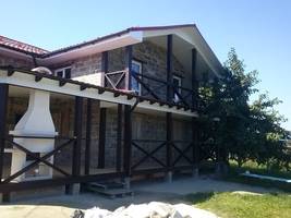 Покраска деревянной веранды лазурями Remmers